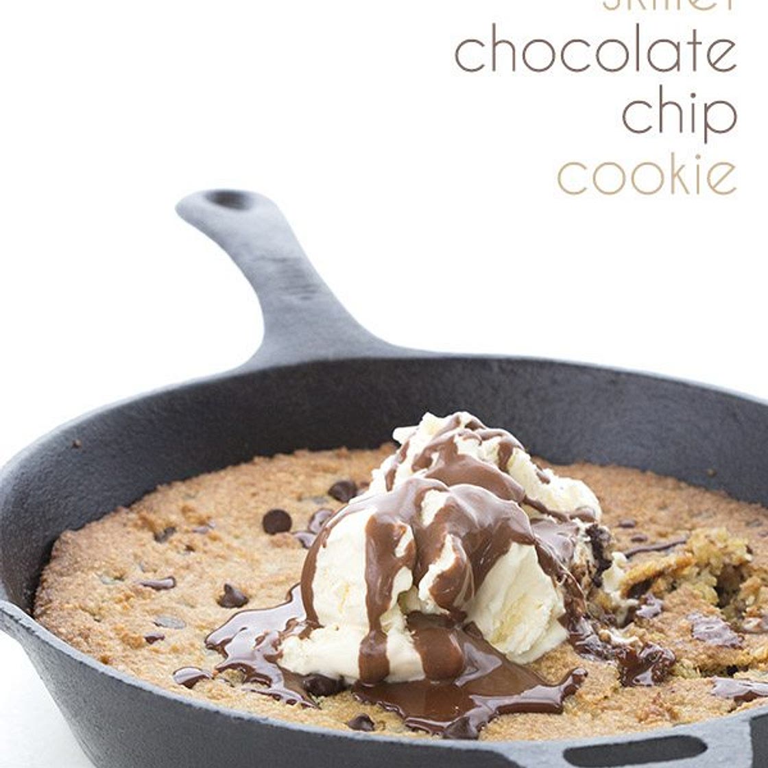 Skillet Chocolate Chip Cookies – Low Carb and Gluten-Free