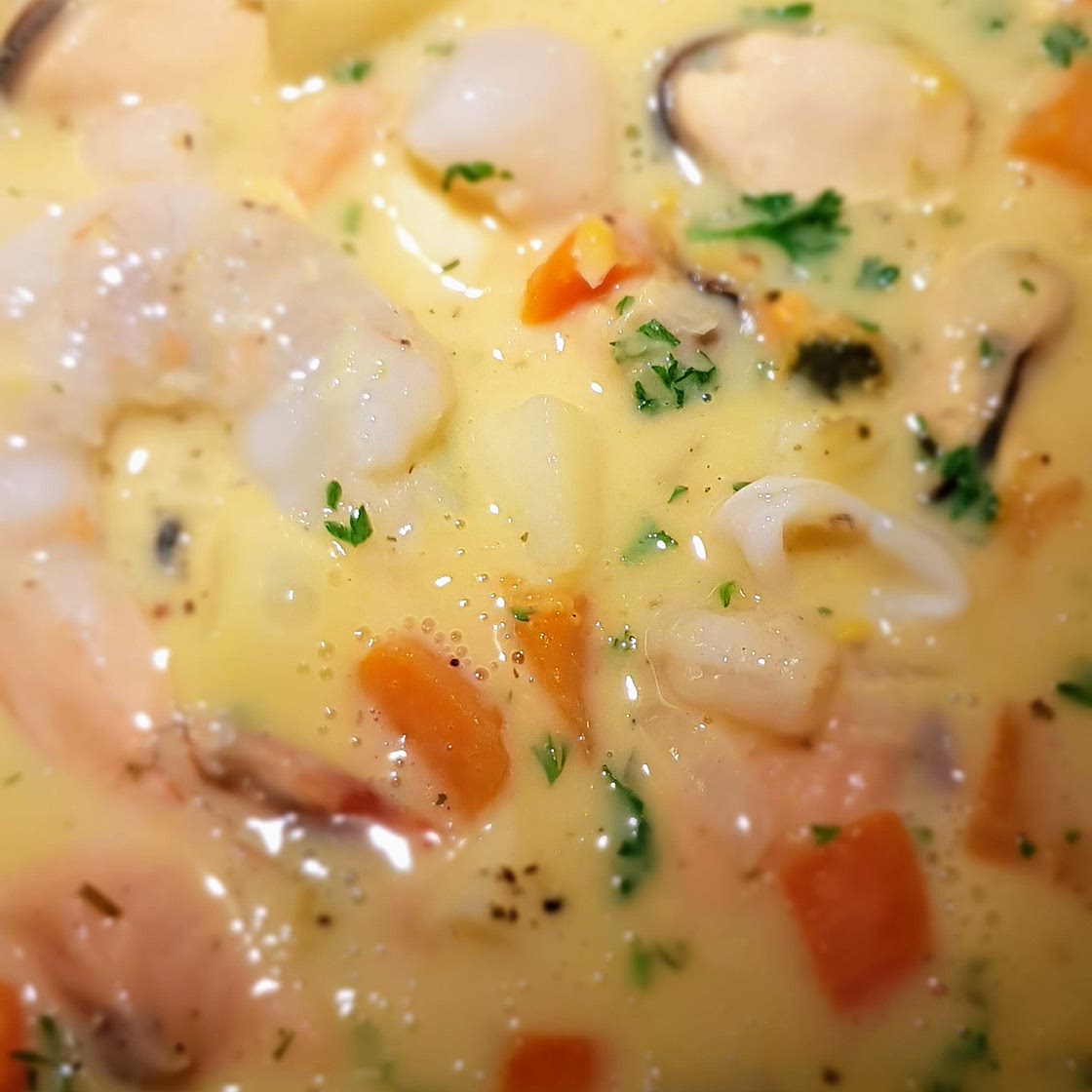 Creamy Seafood Chowder