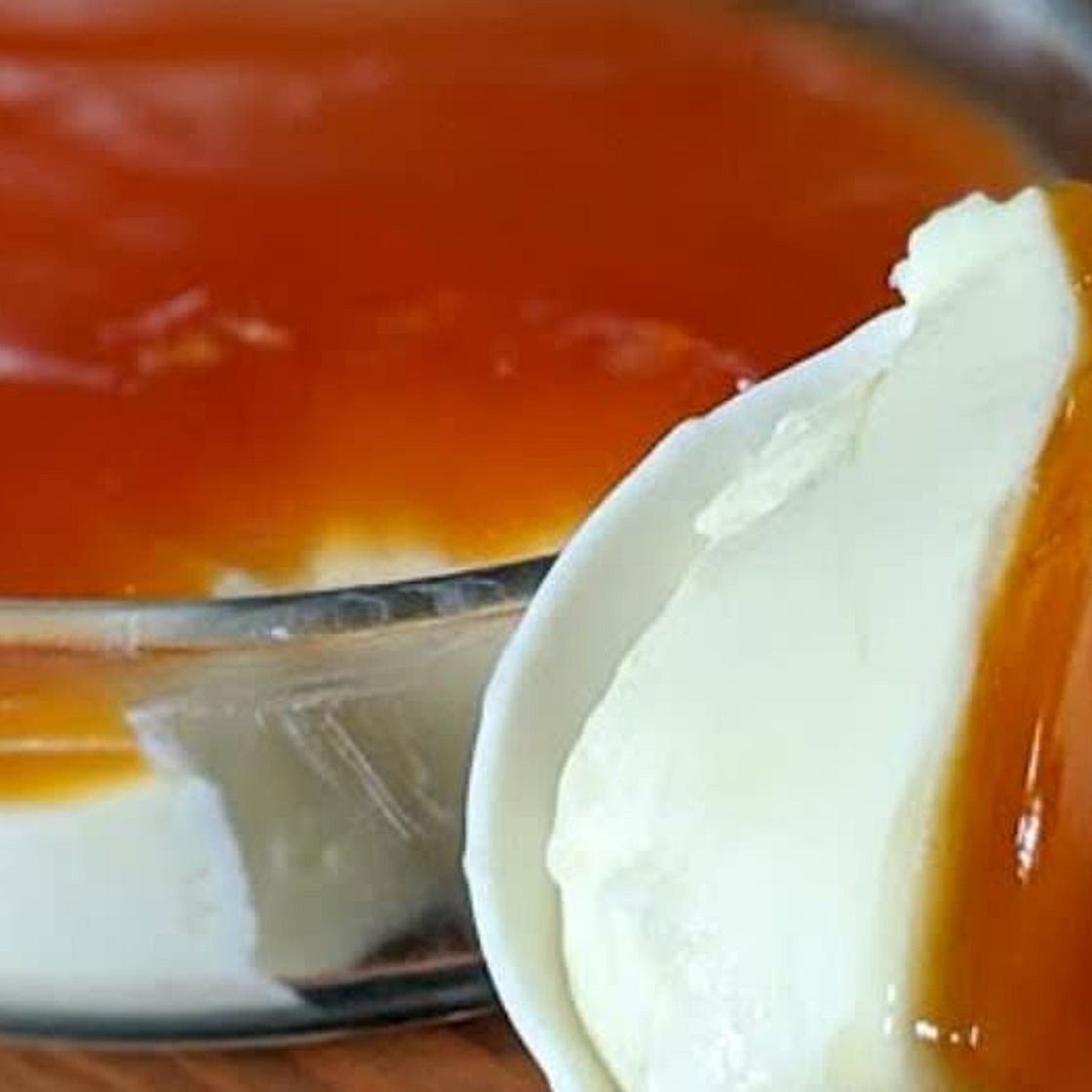 flan de leite e caramelo