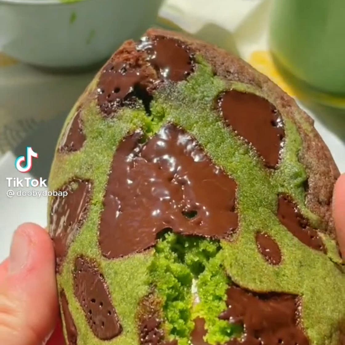 Matcha Chocolate Chip Cookies