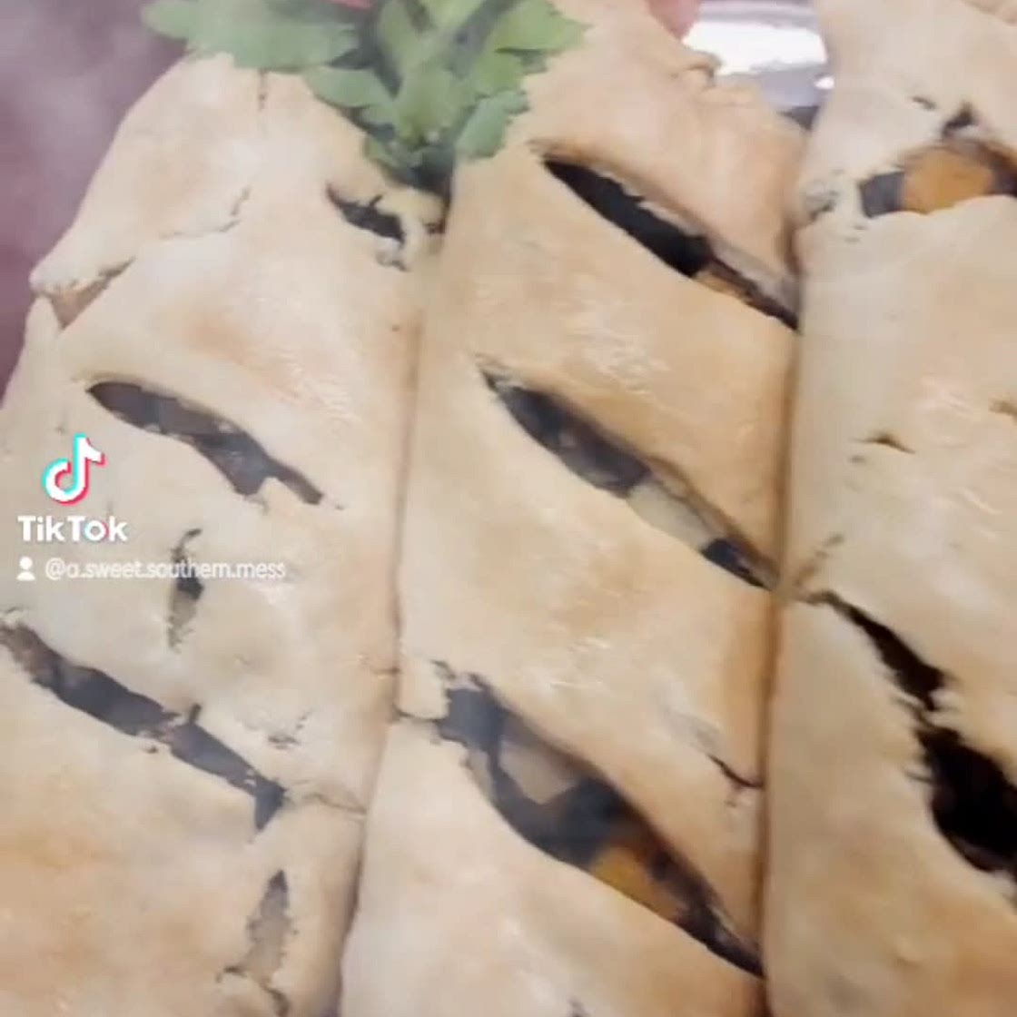 Michigan Pasties (Meat Pies) with Pan Gravy
