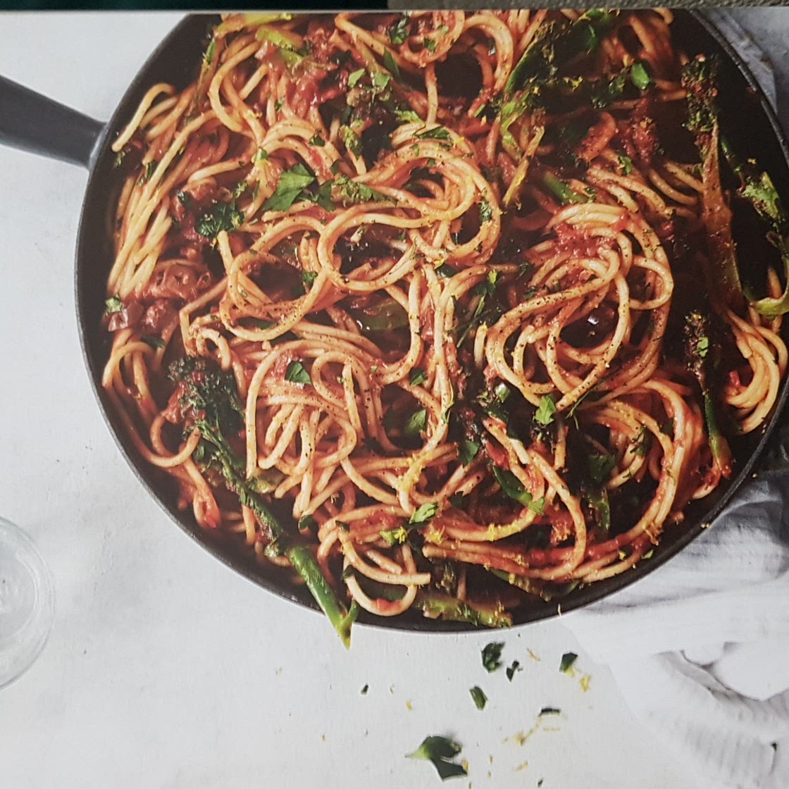 QUICK PUTTANESCA SPAGHETTI | BOSH!