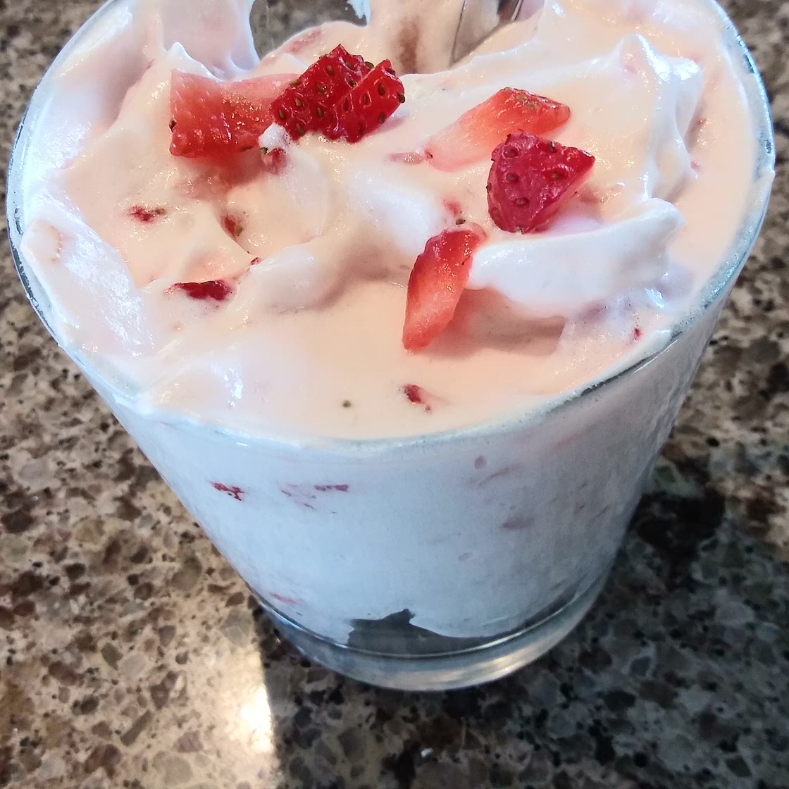 🇷🇴 Spuma de Capsuni) Romanian Strawberry Foam