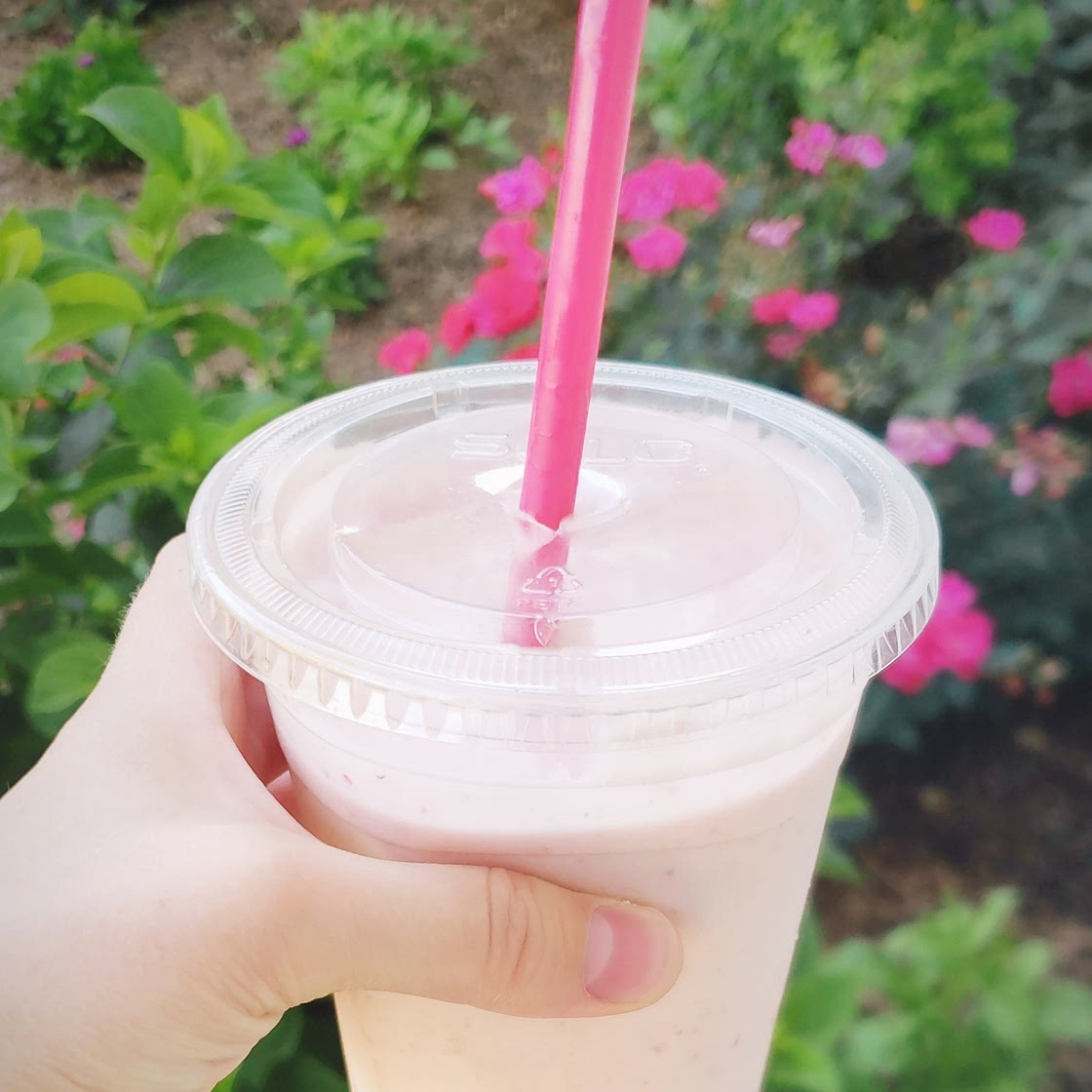 Best Ever Strawberry Banana 🍓 🍌 Smoothie