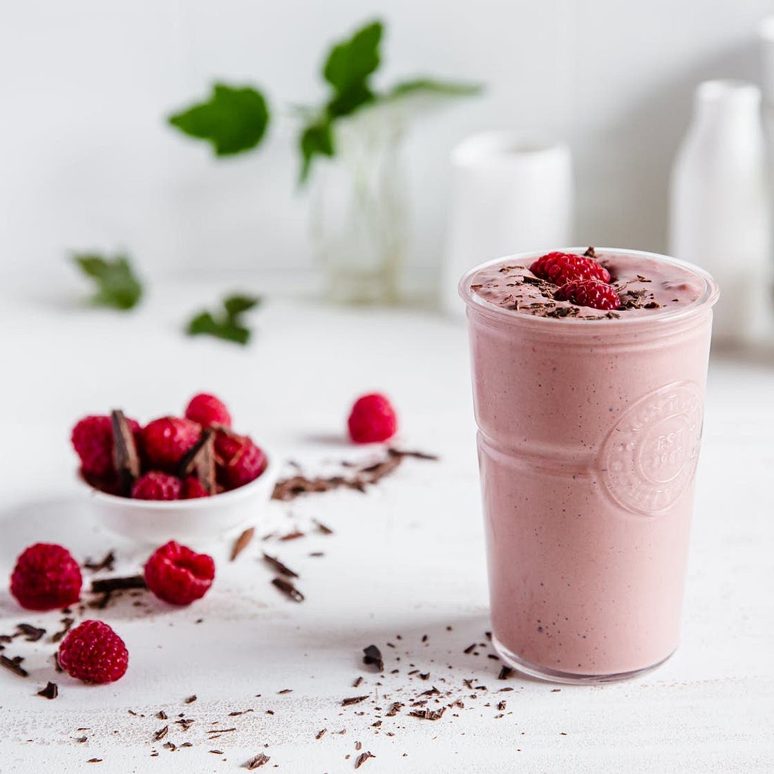 High-protein chocolate raspberry cheesecake smoothie