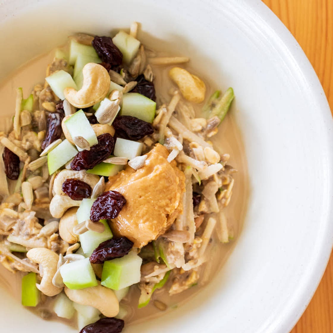 Bircher Oats Pistachio Milk & Cranberry