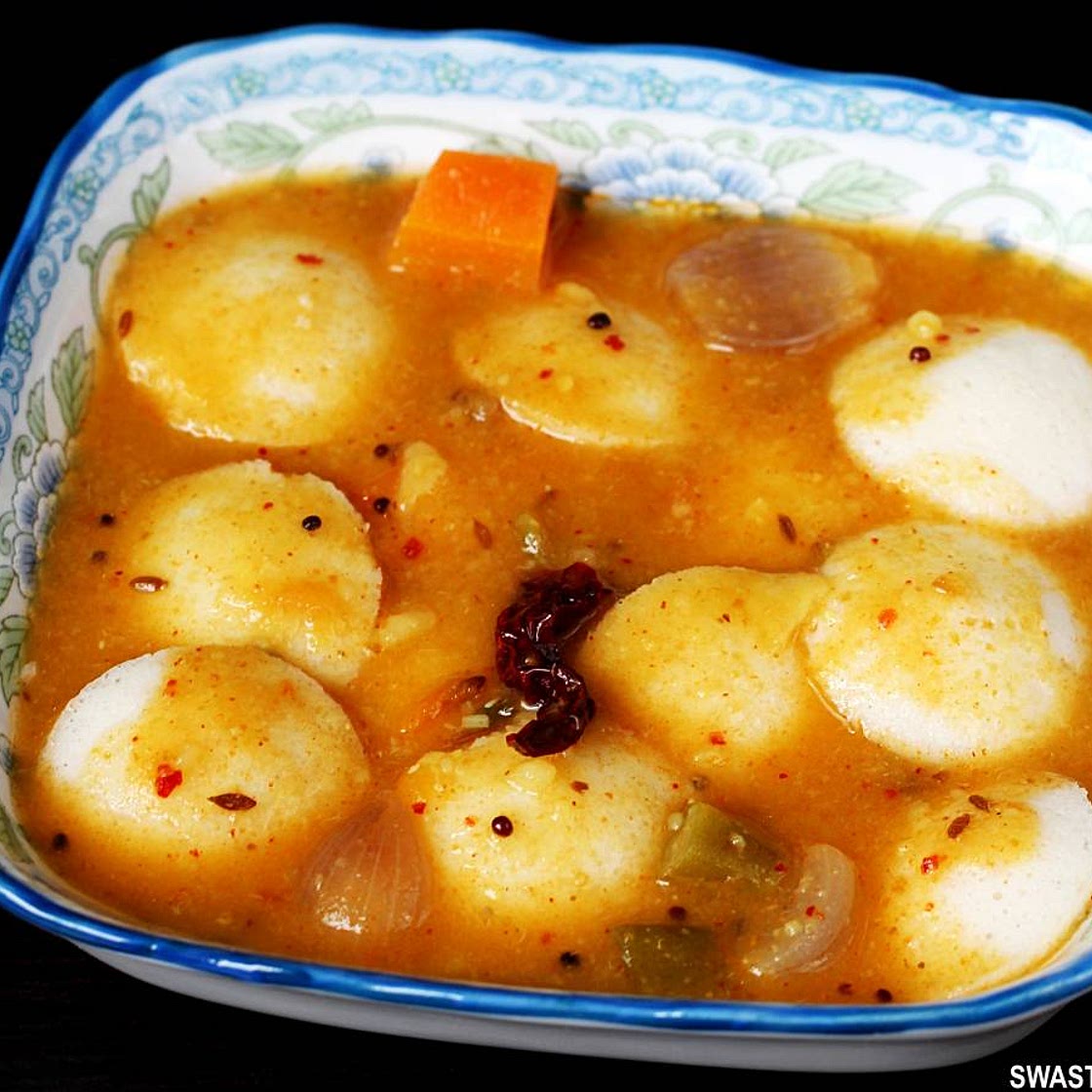 Idli Sambar Recipe (Tiffin Sambar)
