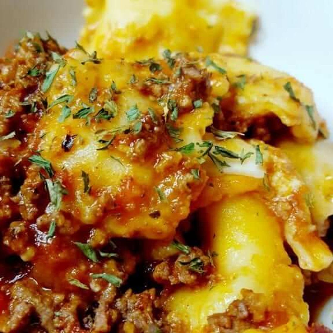 Delicious Crockpot Ravioli Casserole - Lou Lou Girls