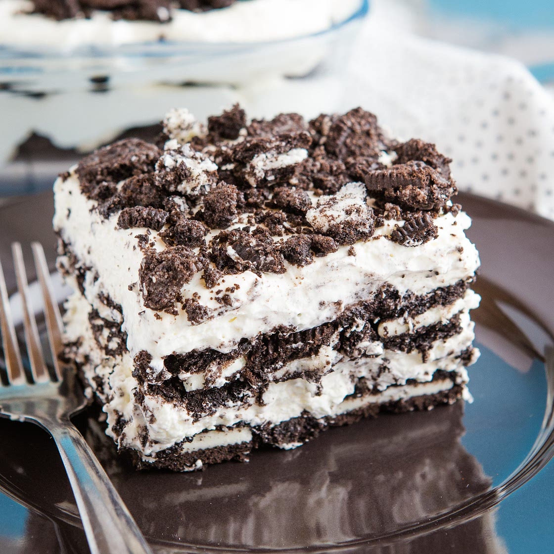 Easy No Bake Cookies and Cream Oreo Icebox Cake