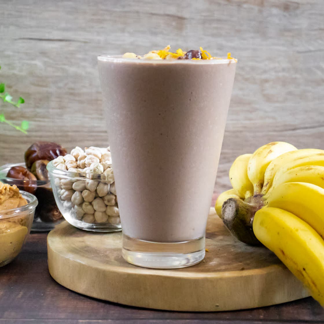 Shakes: Vegan Creamy Chocolate Protein Smoothie