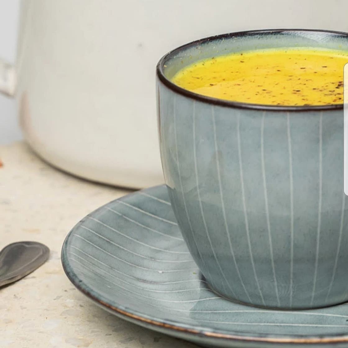 Turmeric latte
