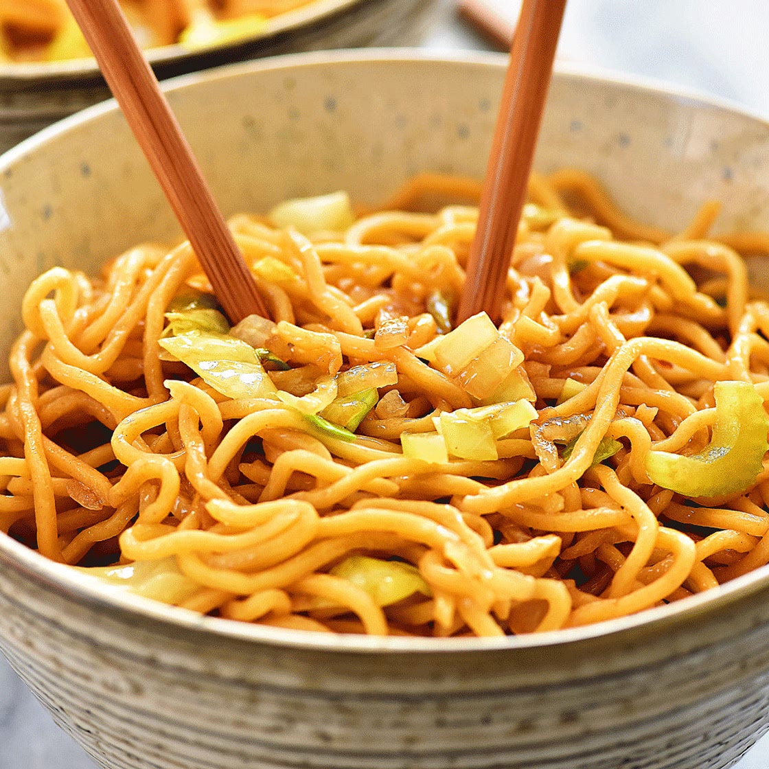 Chow mein au poulet