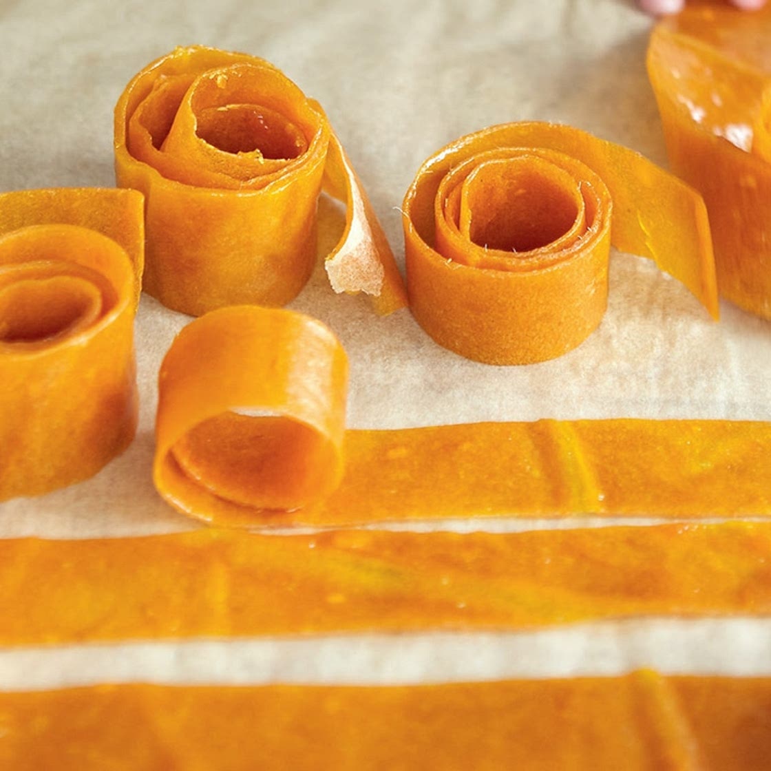 Healthy Vegan Mango Fruit Roll-Ups