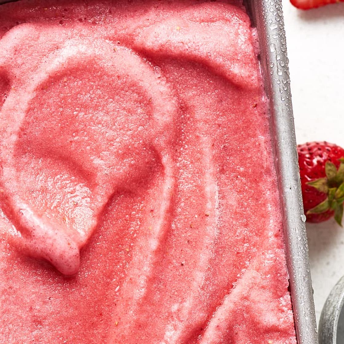 Recipe: 3-Ingredient Strawberry Nice Cream