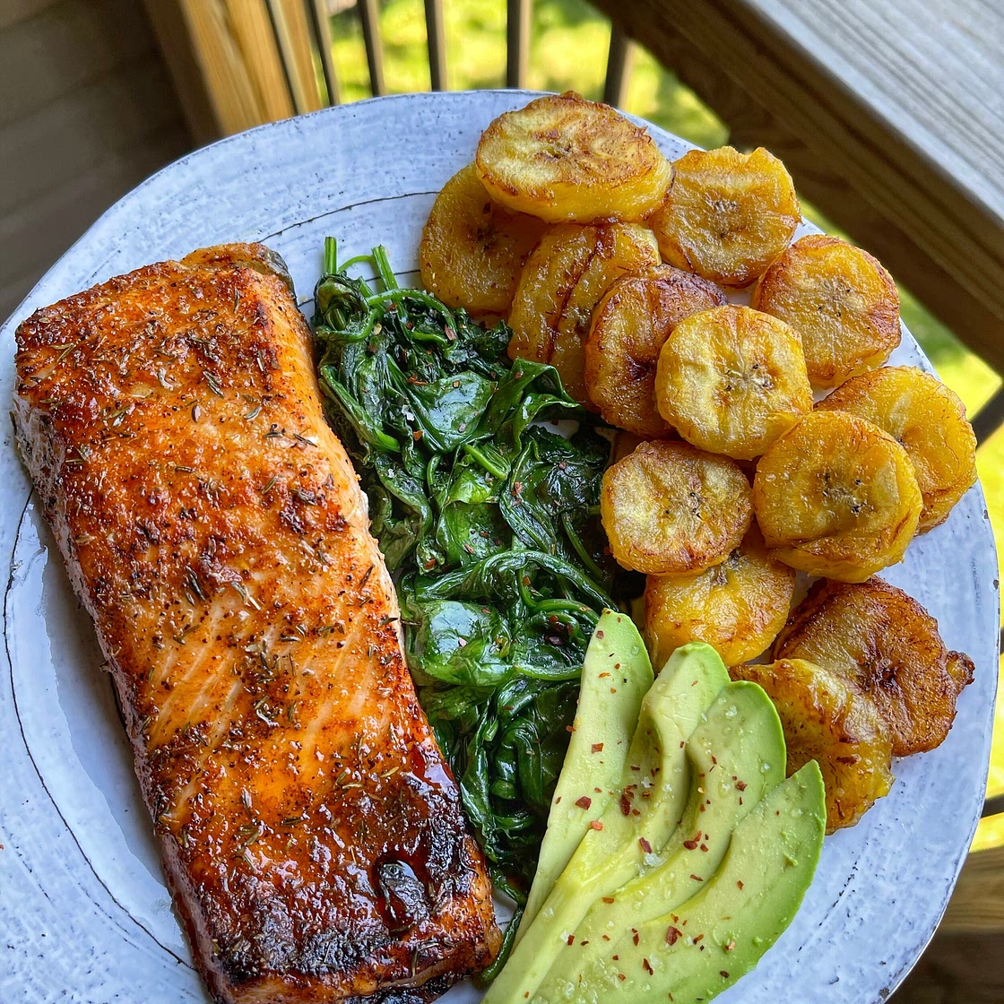 AIR FRYER SALMON AND FRIED PLANTAINS DINNER — Healthy Mood SF