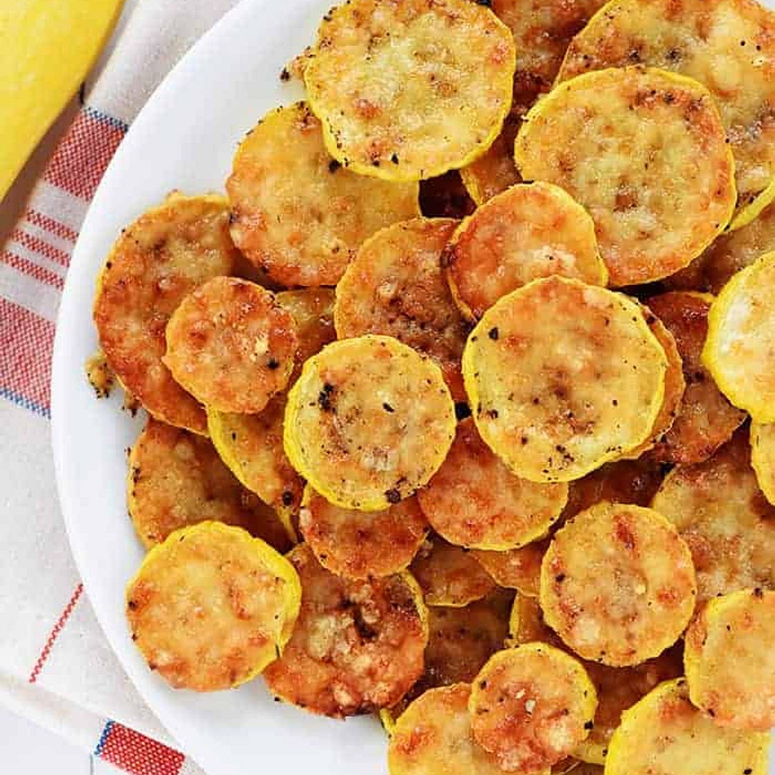Baked Parmesan Yellow Squash Rounds