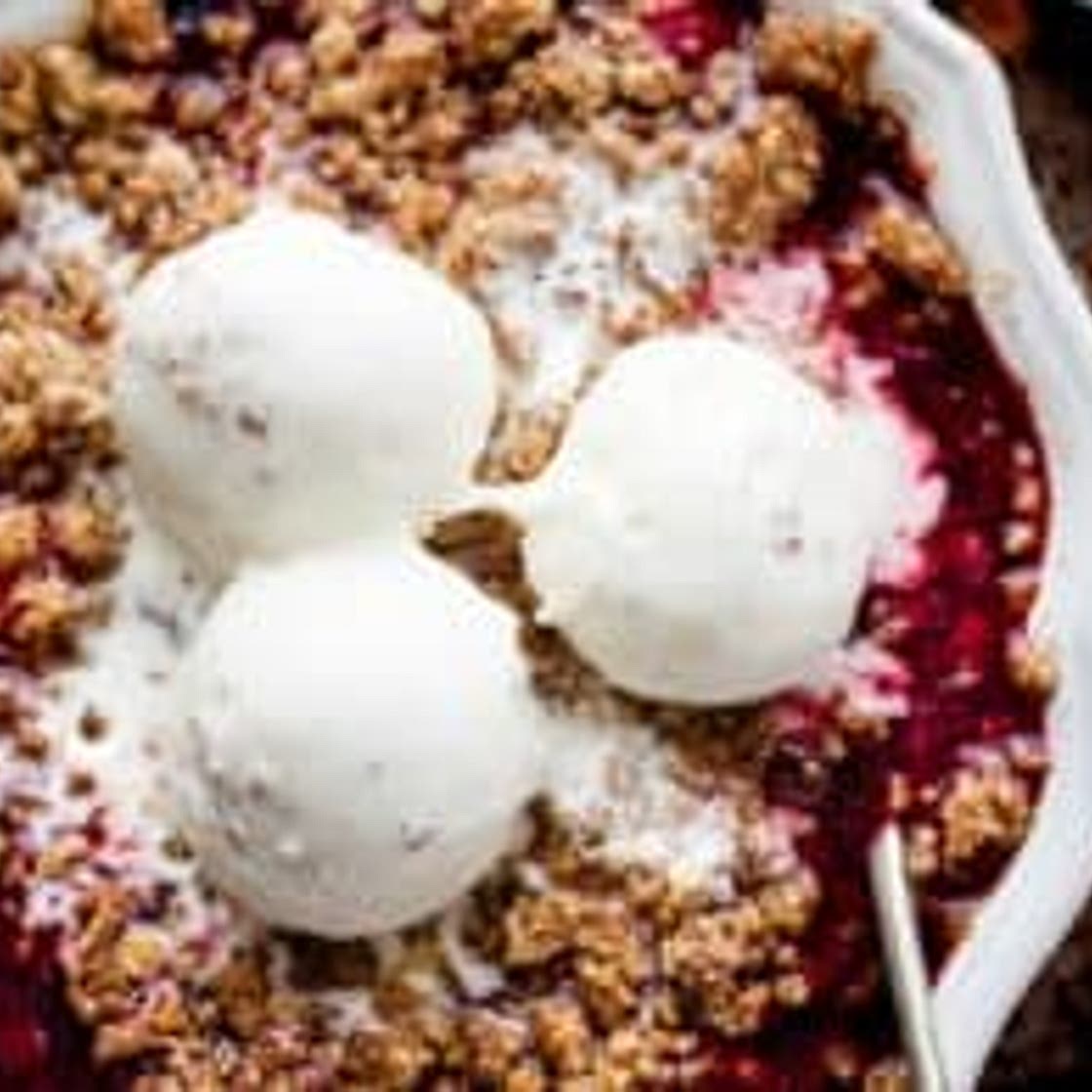 Quick and Easy Fruit Crumble Recipe