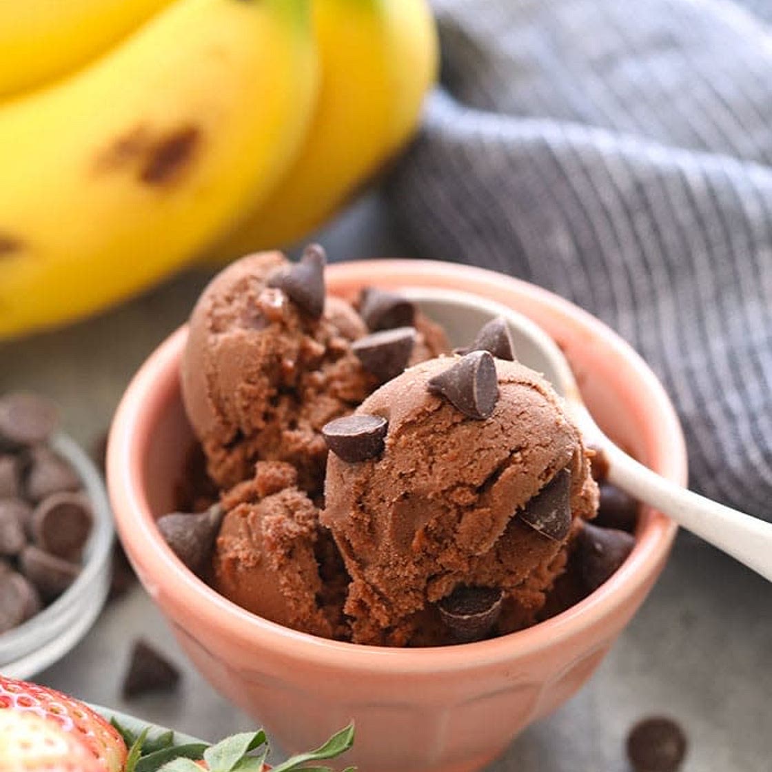 Healthy Chocolate Nice Cream