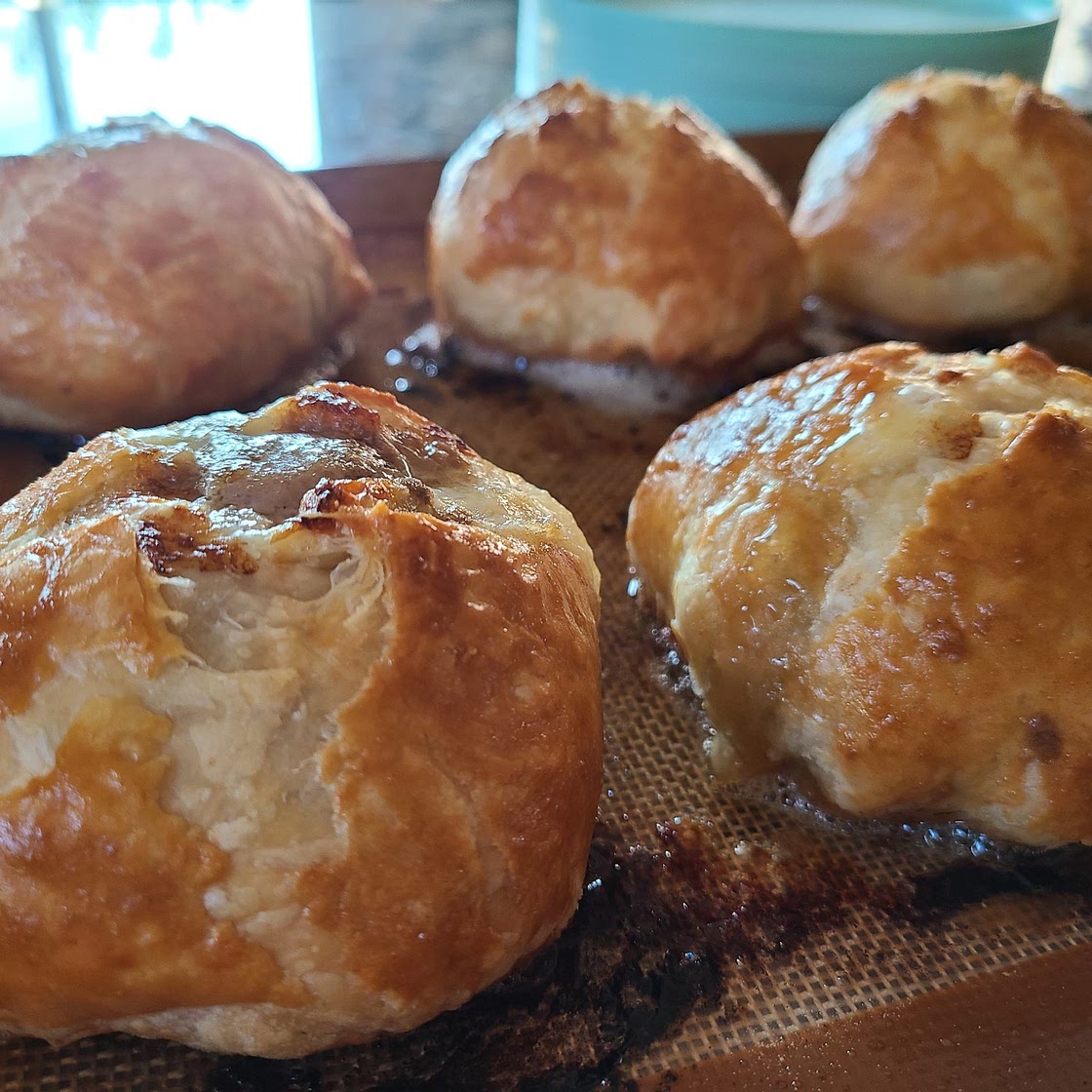 easy Ground Beef Wellington Recipe