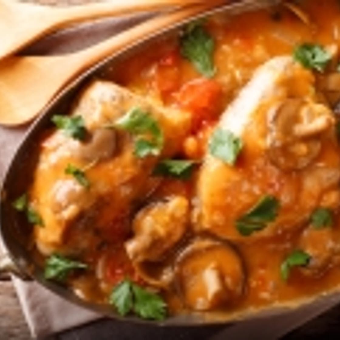 Mediterranean-style chicken casserole