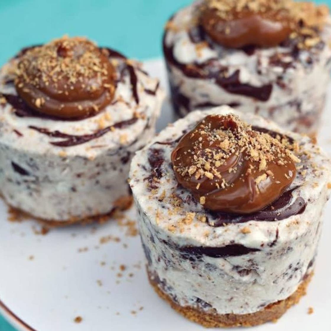 D'licious Peanut Butter Praline Crunch Dessert