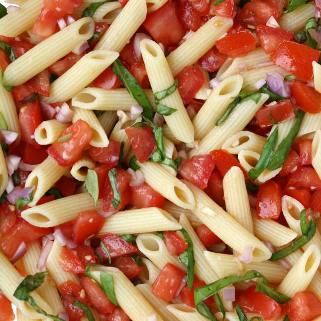 Fresh Tomato Basil Pasta with Lemon & Garlic