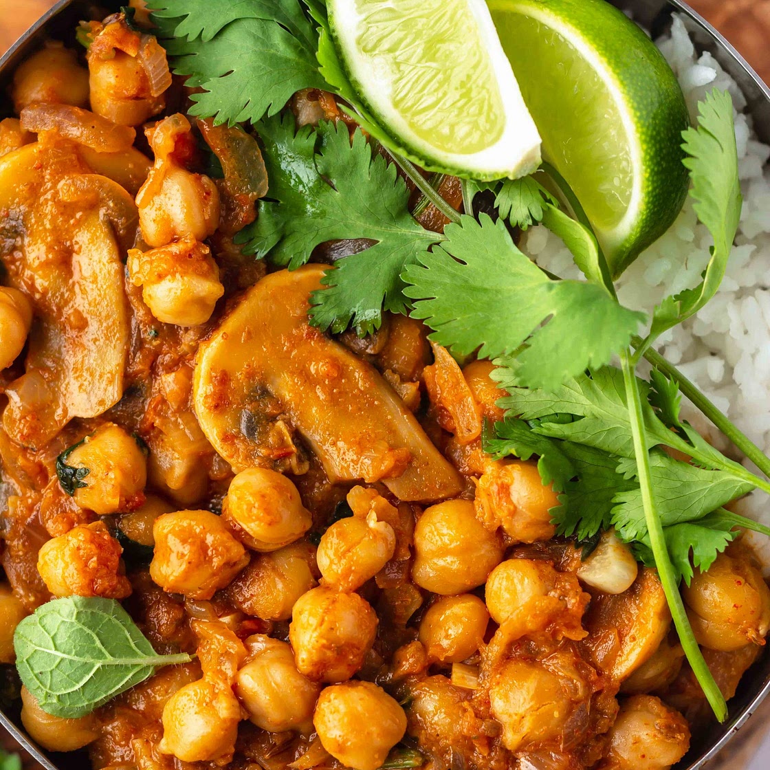 Mushroom & Chickpea Curry | The Guccha