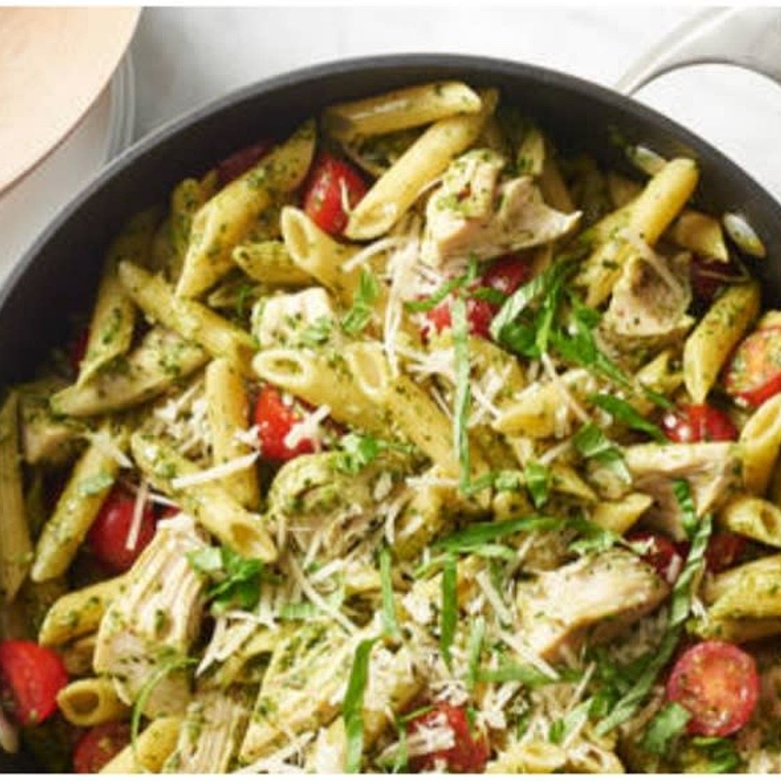 Pesto Pasta w/ Chicken and Tomatoes