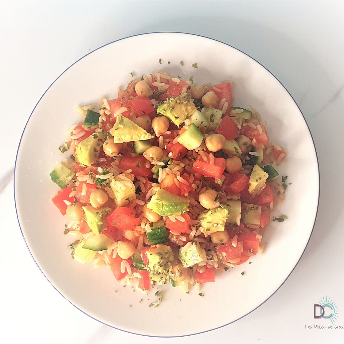 Salade de riz aux pois chiches et à l'avocat