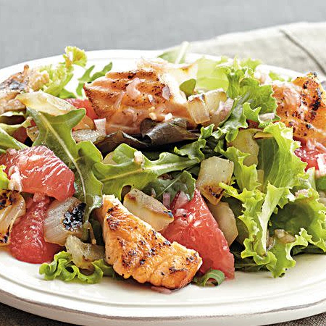 Salmon, Lettuce, & Grapefruit salad with Yogurt dressing