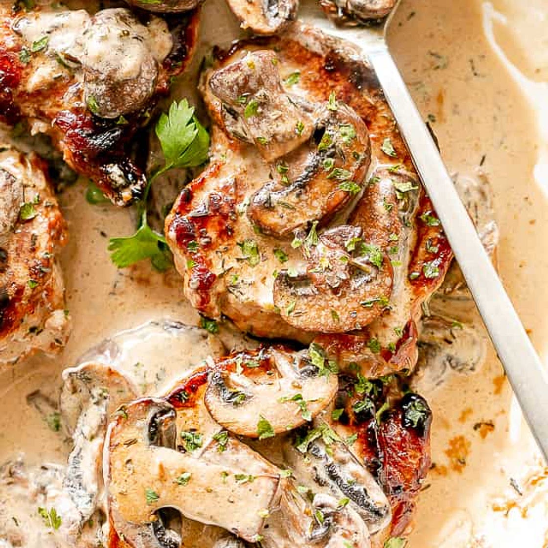 Pork Chops with Mushroom Gravy