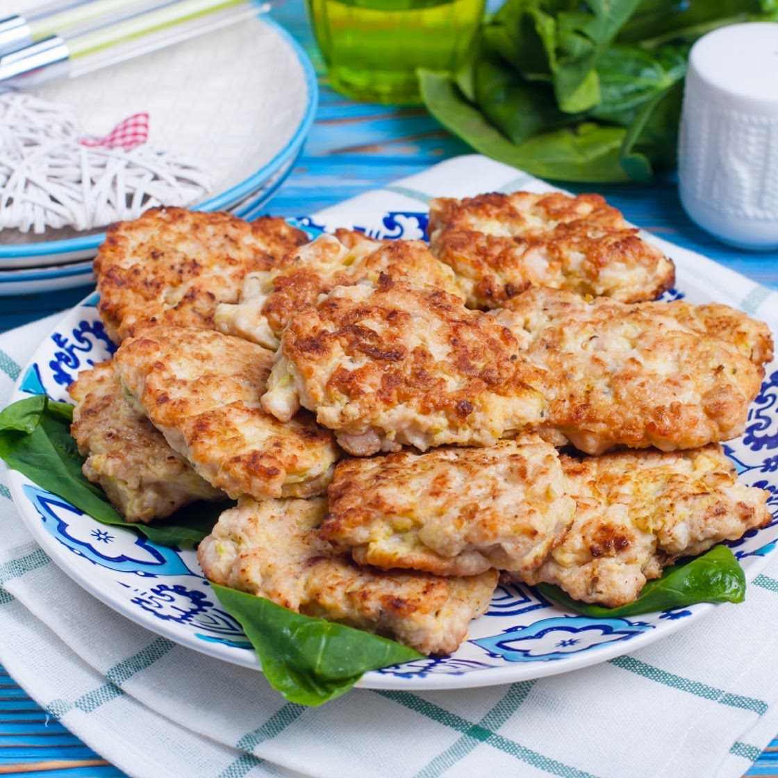 Рубленые котлеты из индейки с кабачком
