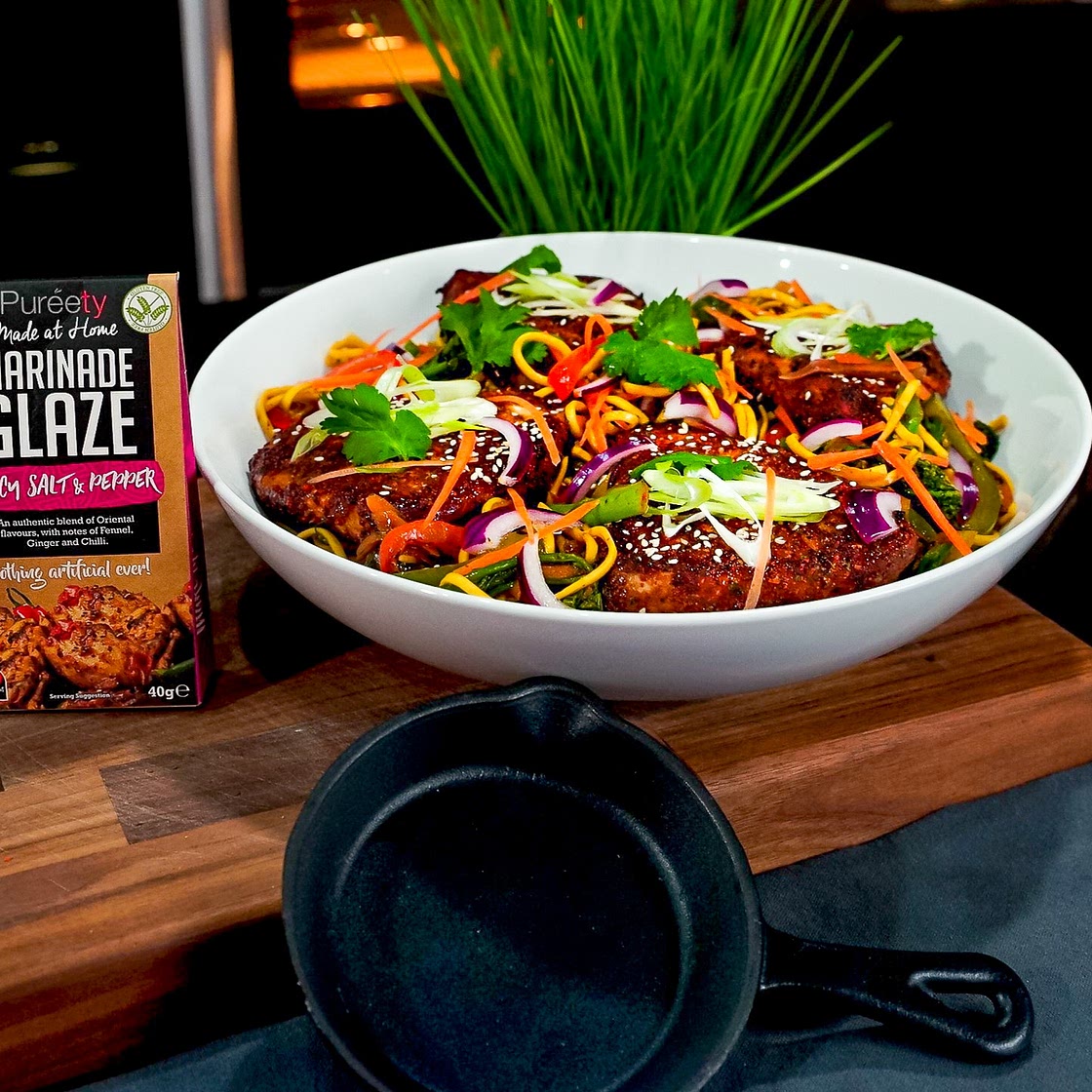 Spicy Salt and Pepper Tuna Steak with Egg Noodles by Pureety