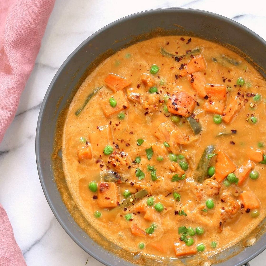Peanut Sweet Potato Curry With Veggies & Peas