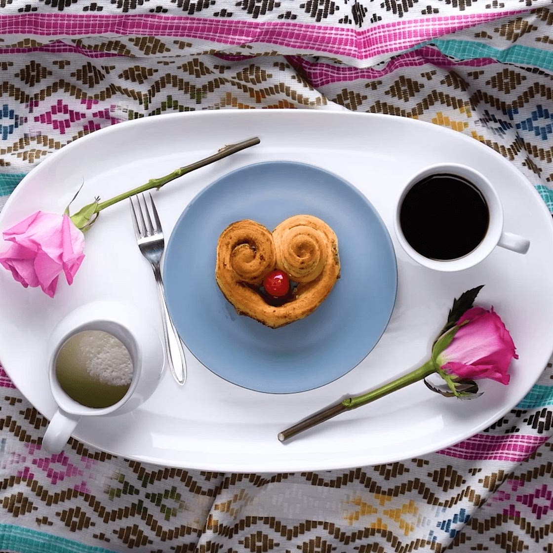 Cinnamon Roll Hearts