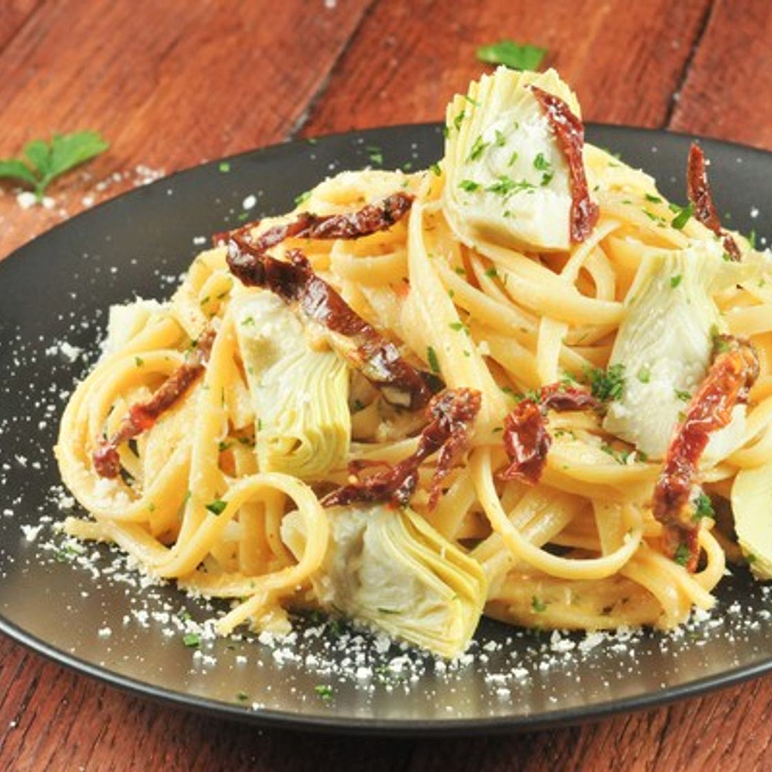 Linguine Carciofi with artichokes, pecorino cheese, and sun-dried tomatoes