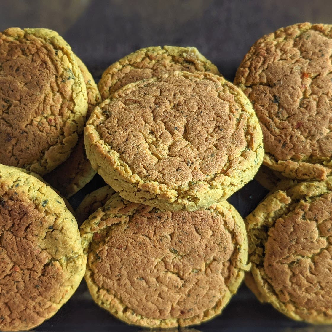 CRISPY OVEN FRIED FALAFEL