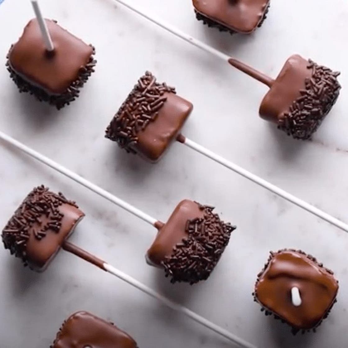 Peanut Butter Cookie Pop