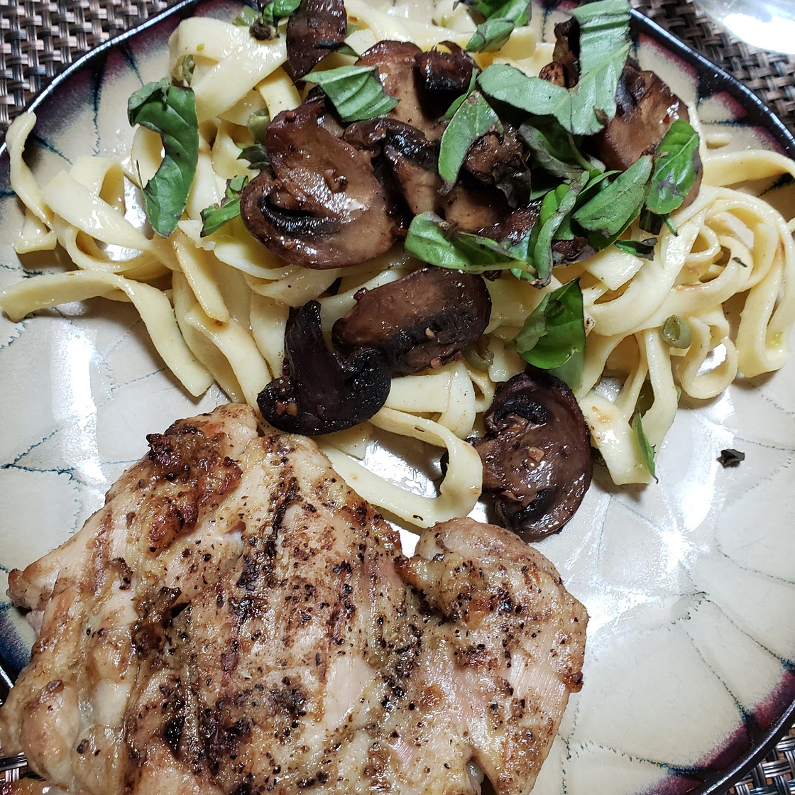 Butter Noodles with Green Beans