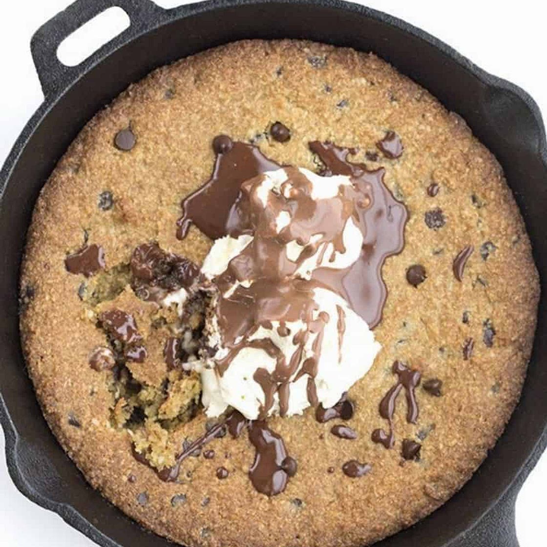 Keto Skillet Chocolate Chip Cookie