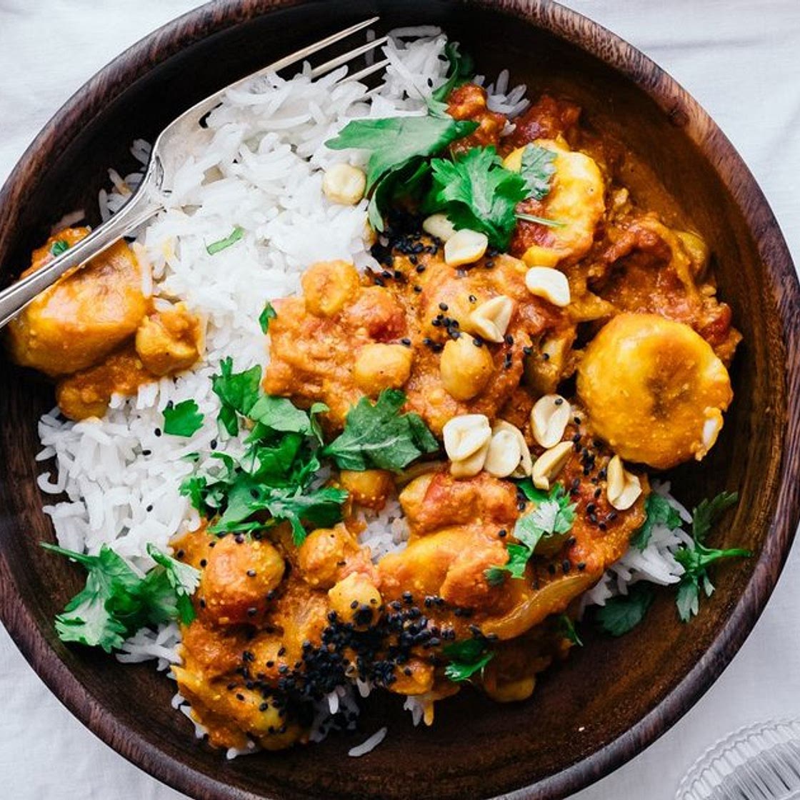 Erdnuss-Bananen-Curry – gebana