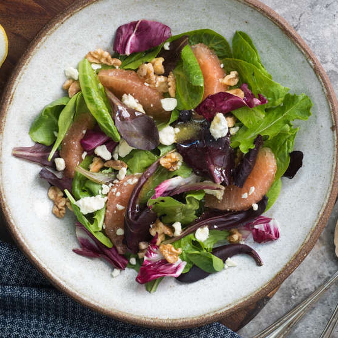 Grapefruit, walnut and blue cheese salad