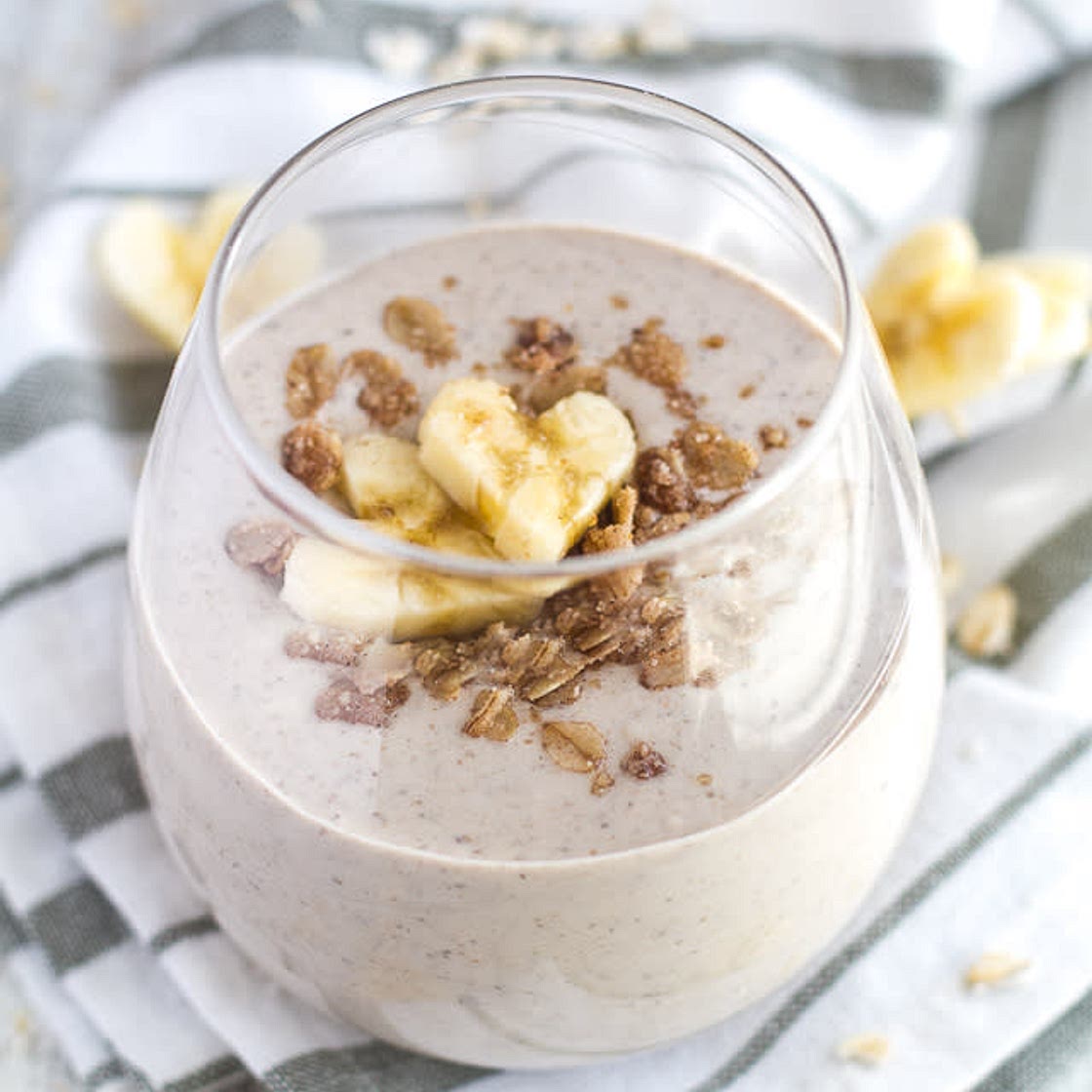 Banana Oatmeal Smoothie