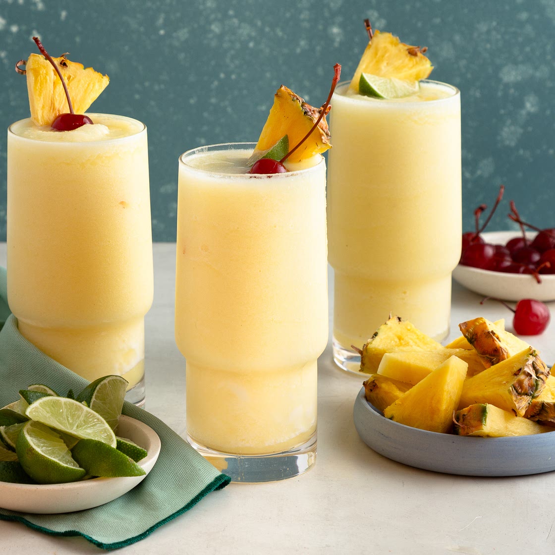 Frozen Pineapple Daiquiris