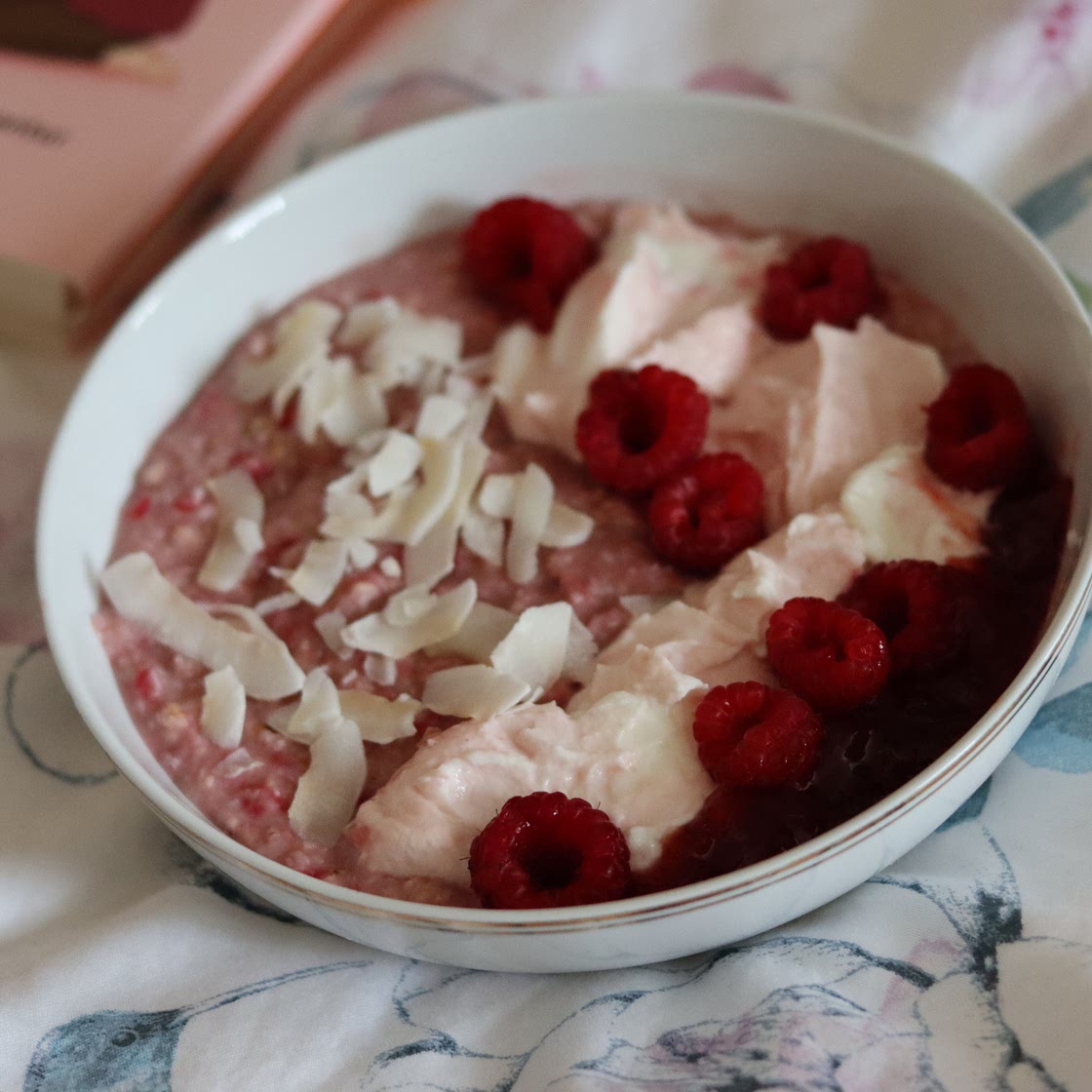 Raspberry coconut oat porridge