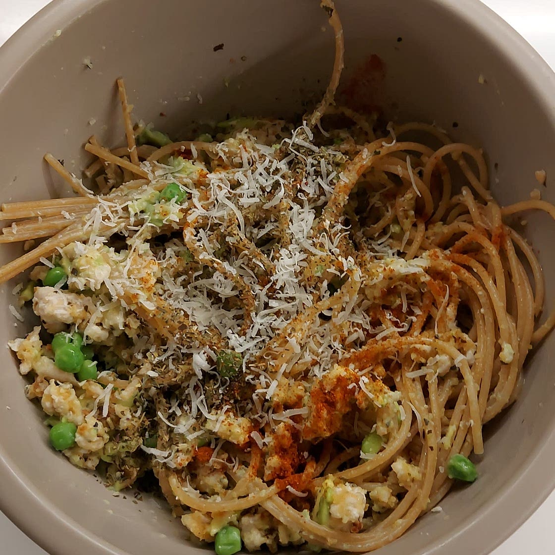 CHICKEN + AVOCADO SPAGHETTI