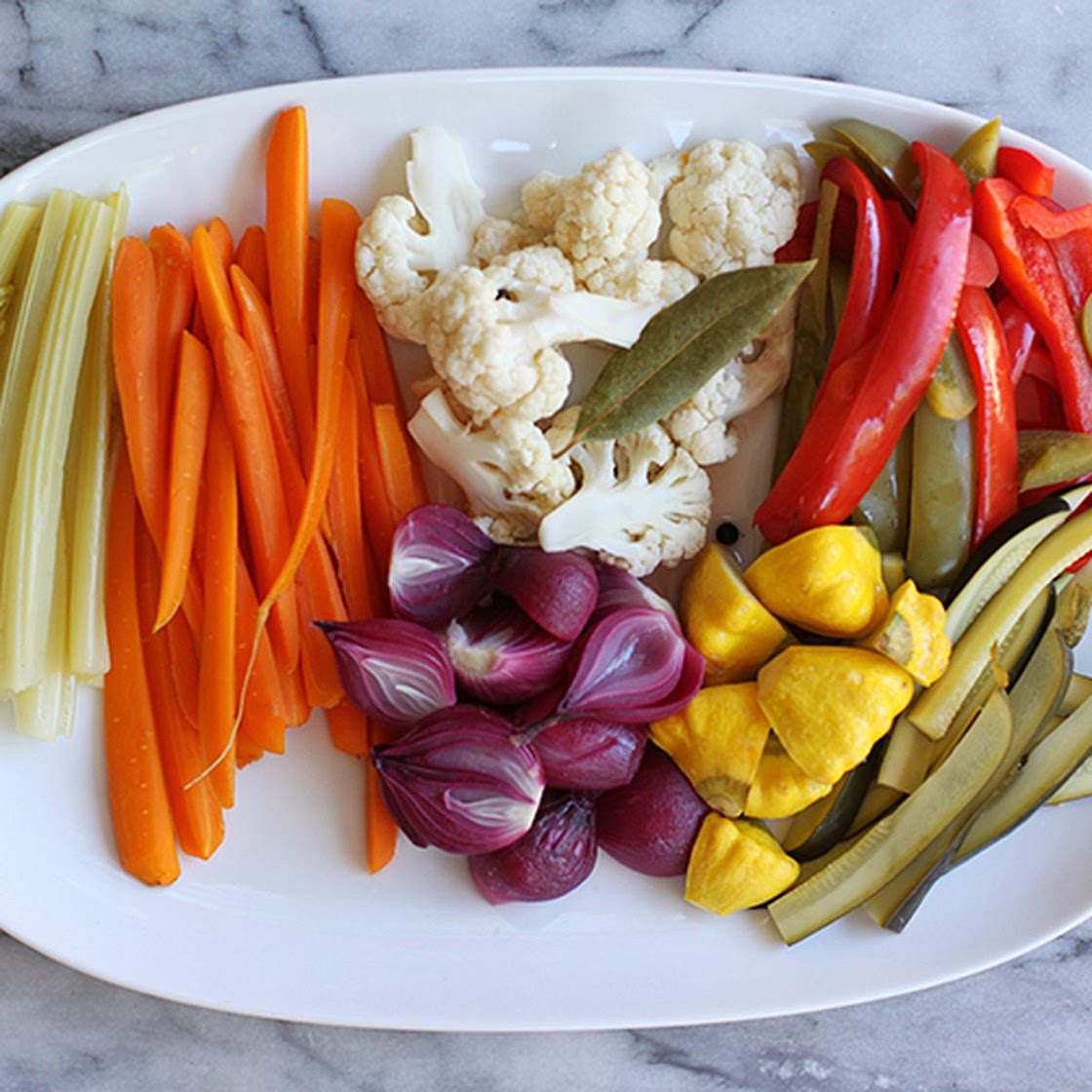 Giardiniera (Italian Pickled Vegetables)