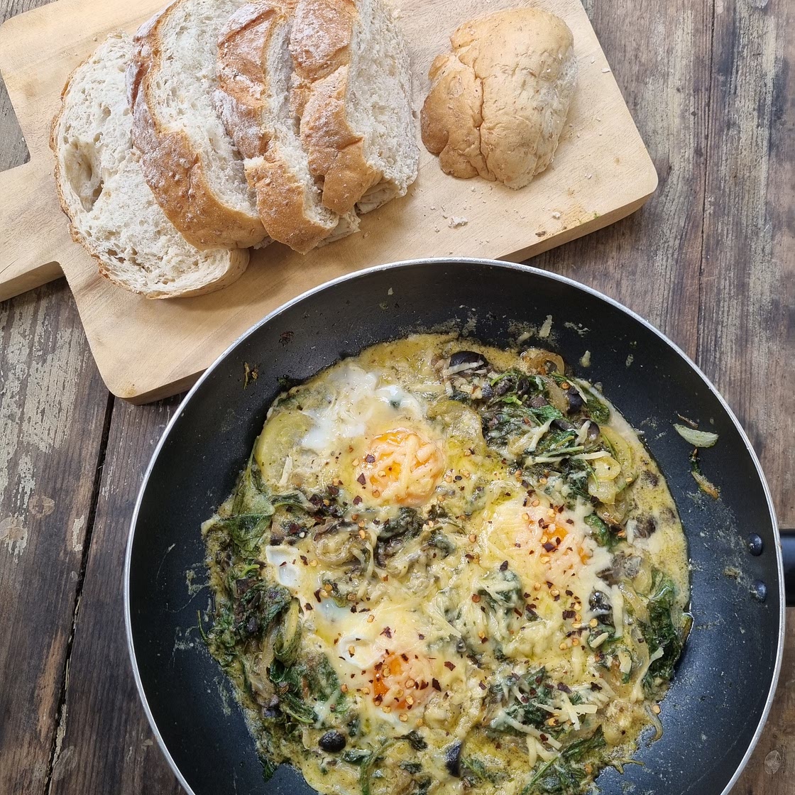 Green shakshouka