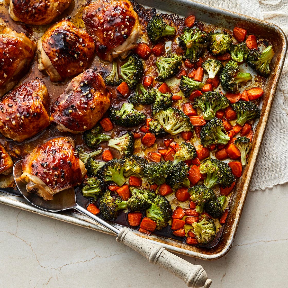 Honey-Garlic Chicken Thighs with Carrots & Broccoli