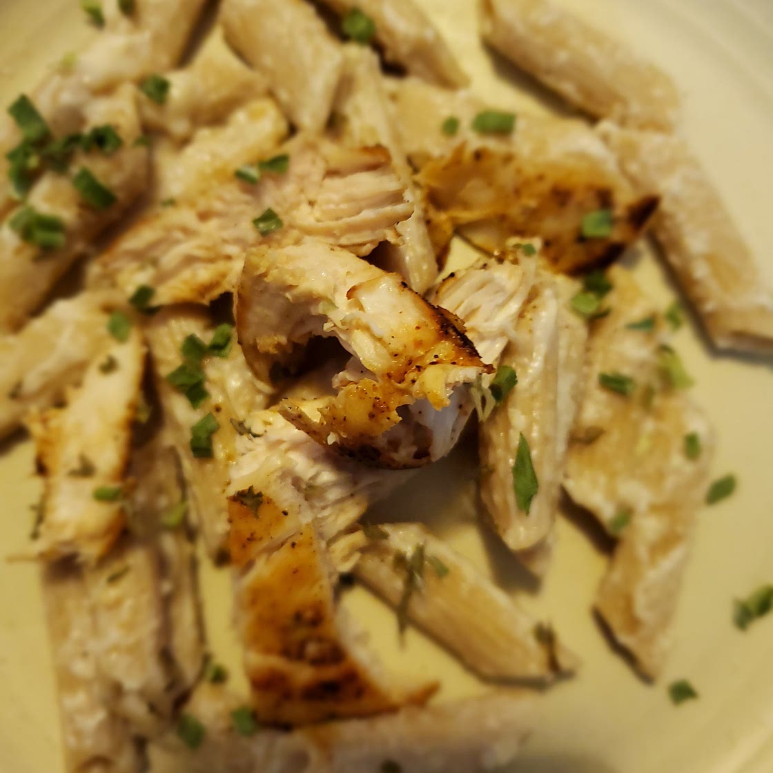 Lightened Up Copycat Chili's Cajun Chicken Pasta